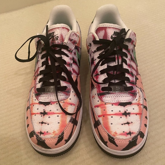 Nike Air Force 1
